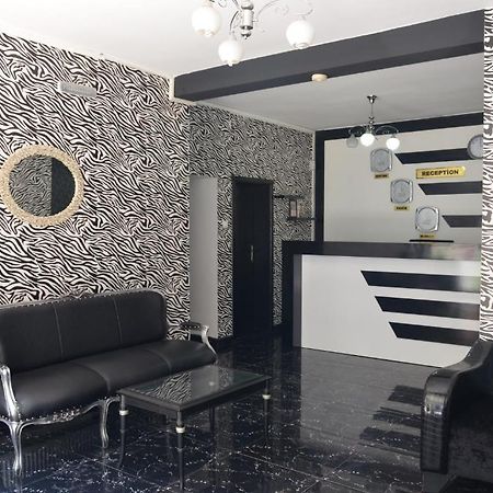 Royal Hotel Самсун Екстериор снимка